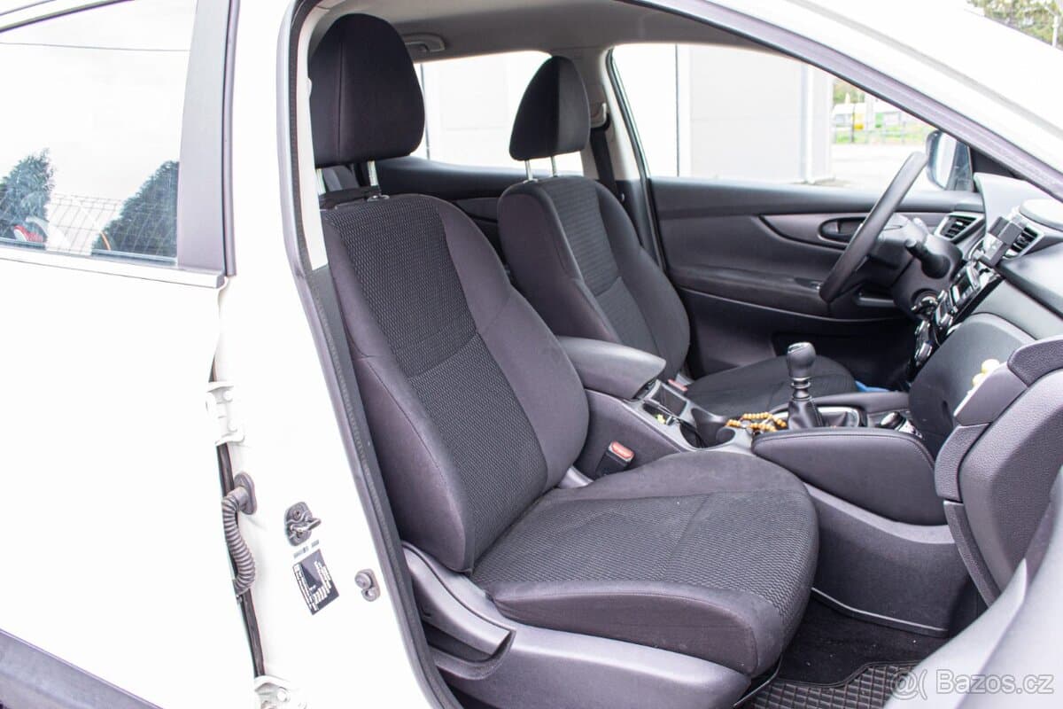 2018 Nissan QASHQAI - 19
