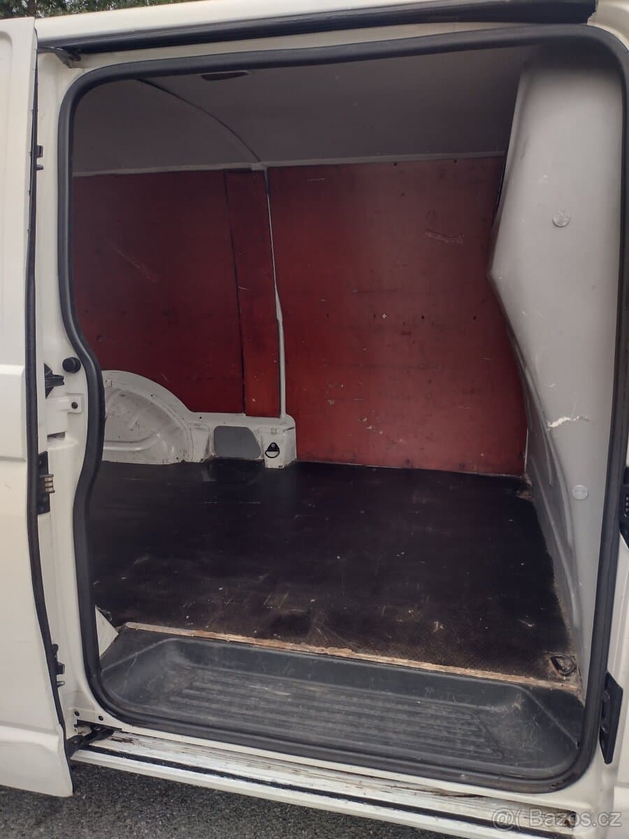2012 Volkswagen TRANSPORTER - 19