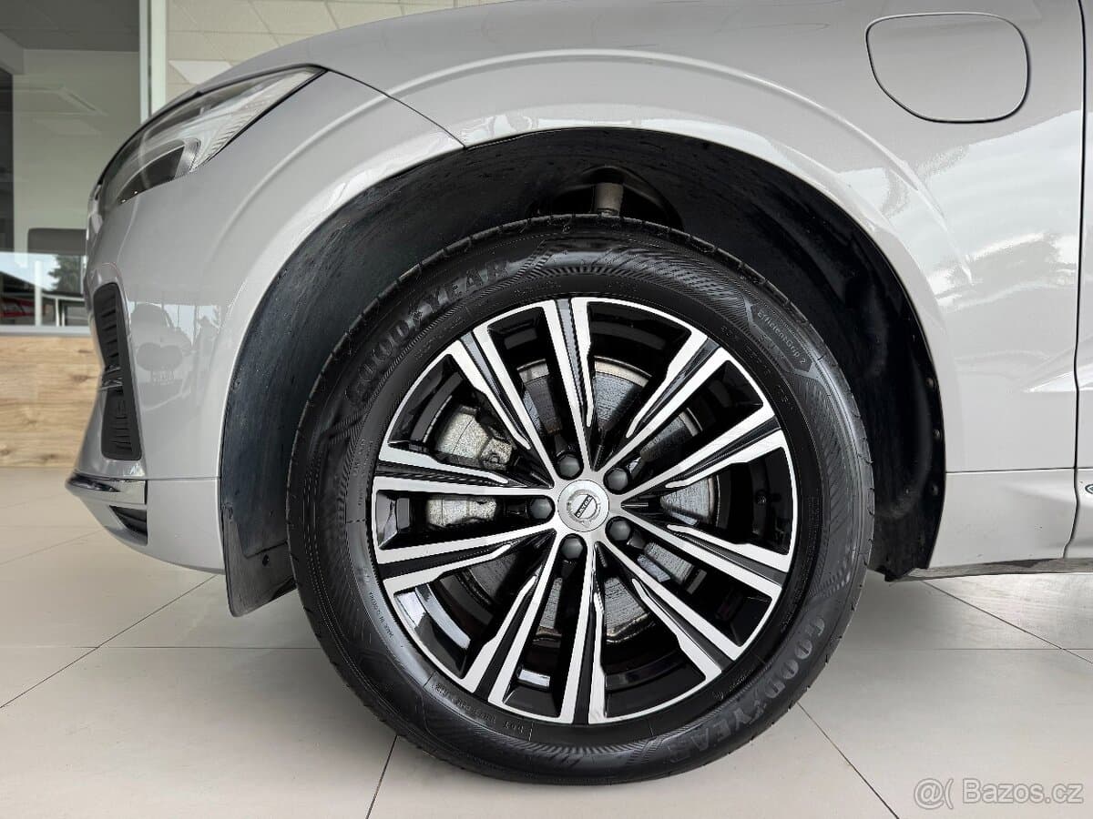 2022 Volvo XC60 - 19