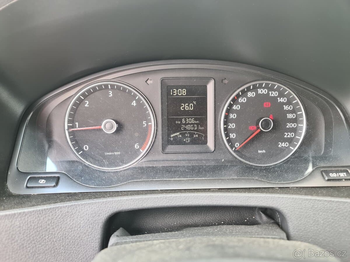 2011 Volkswagen MULTIVAN - 19