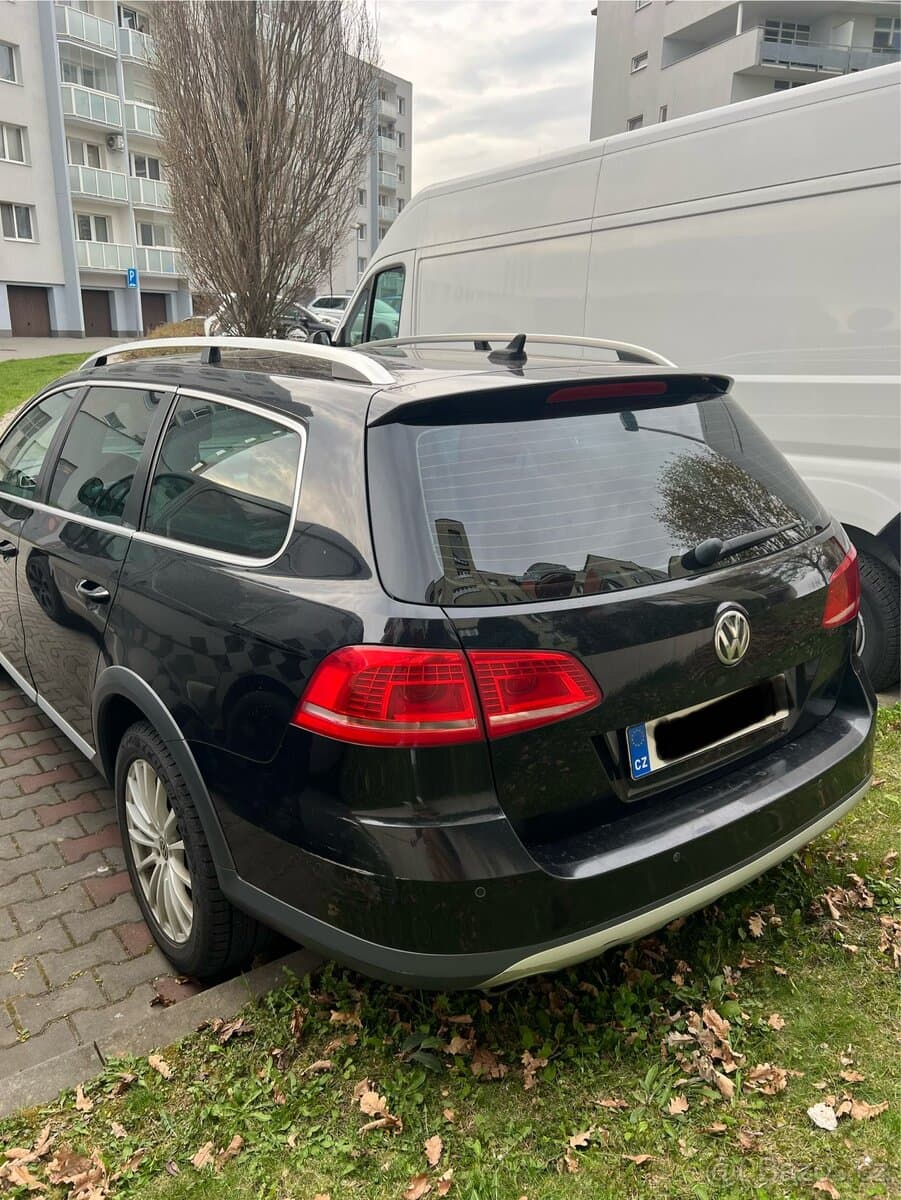 2012 Volkswagen PASSAT - 19