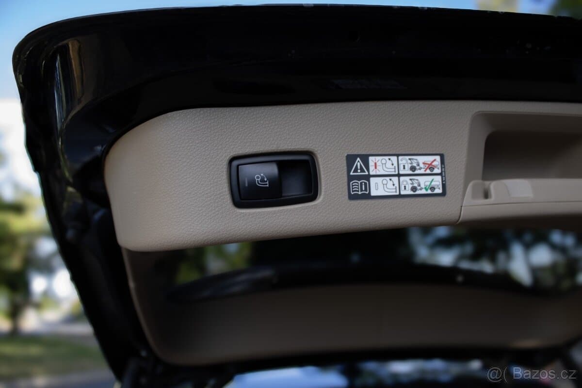 Mercedes-Benz M-CLASS - 19