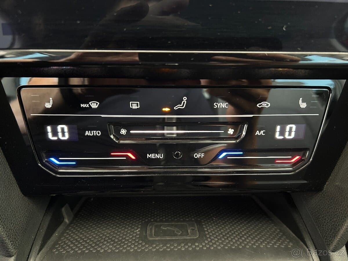 2024 Volkswagen PASSAT - 19