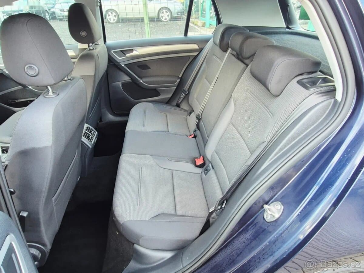 2014 Volkswagen GOLF - 19