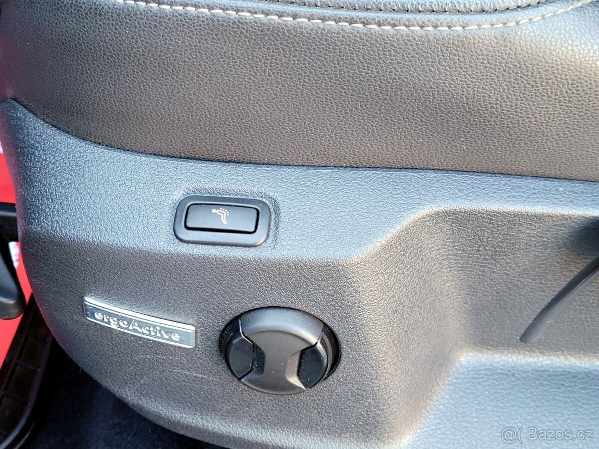 2015 Volkswagen GOLF - 19