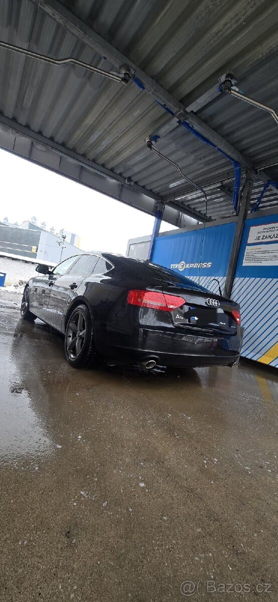 2011 Audi A5 - 19