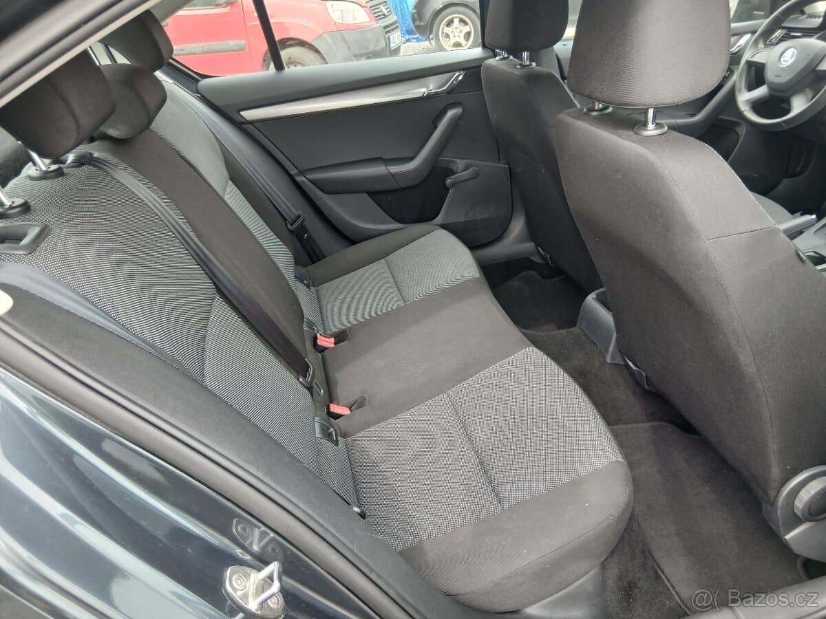 2014 Škoda OCTAVIA - 19
