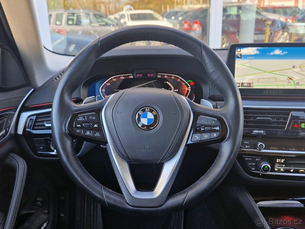 2023 BMW 5-SERIES - 19