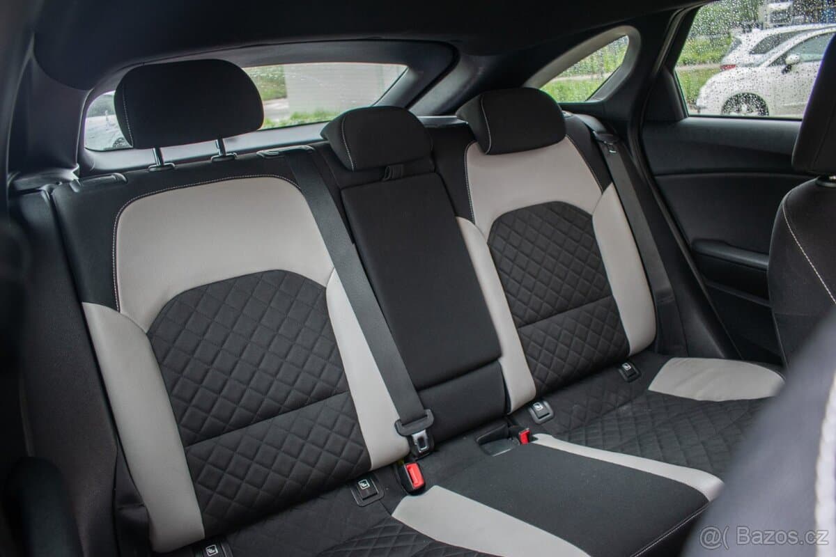 2019 Kia PROCEED - 19