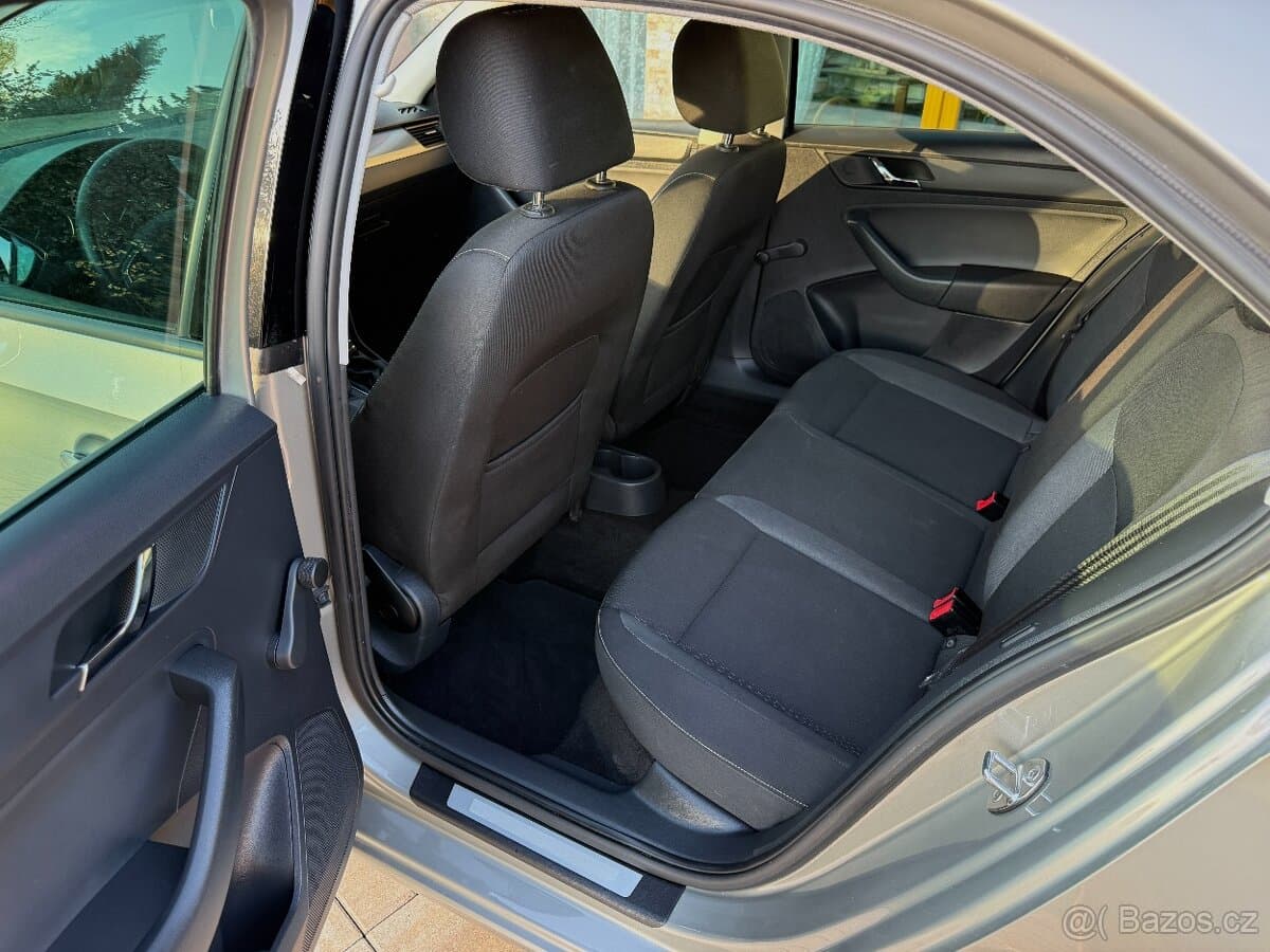 2014 Škoda RAPID - 19