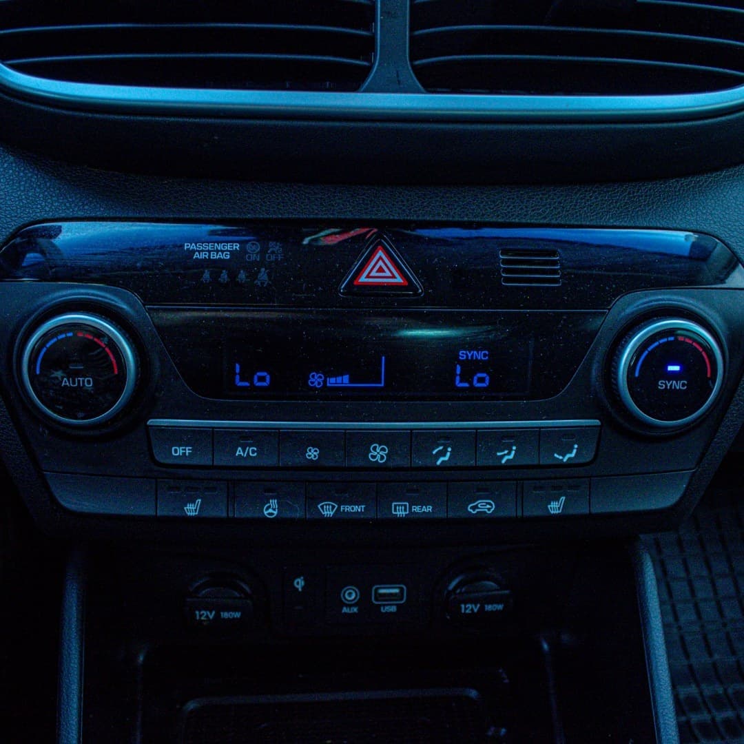 2019 Hyundai TUCSON - 19