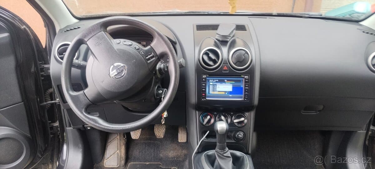 2010 Nissan QASHQAI - 19