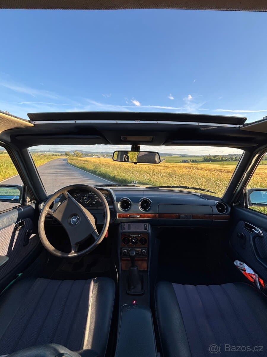 1983 Mercedes-Benz 190 - 19