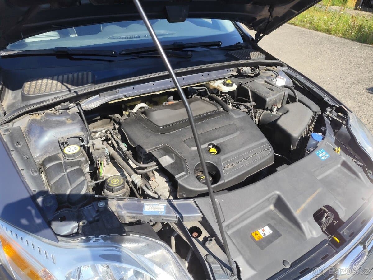 2012 Ford MONDEO - 19