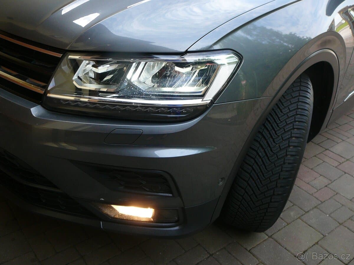 2017 Volkswagen TIGUAN - 19