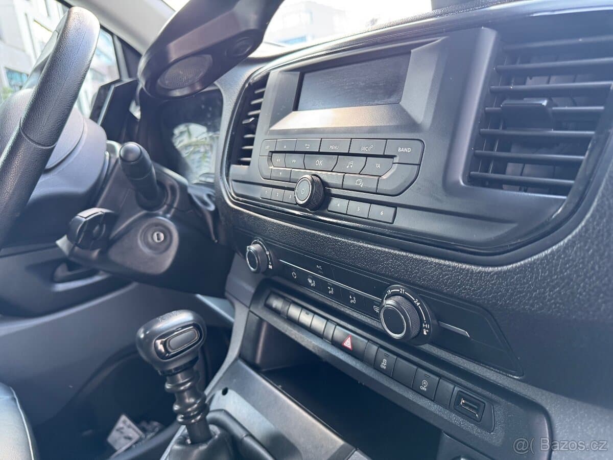 2020 Opel VIVARO - 19