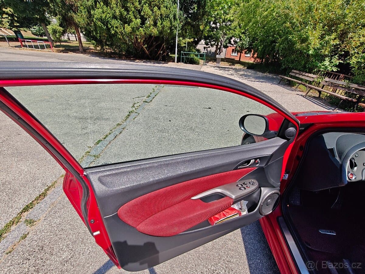 2010 Honda CIVIC - 19