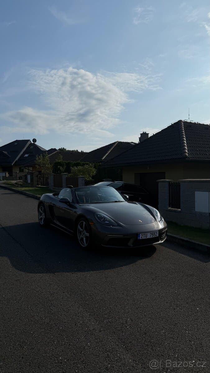 Porsche 718 - 19