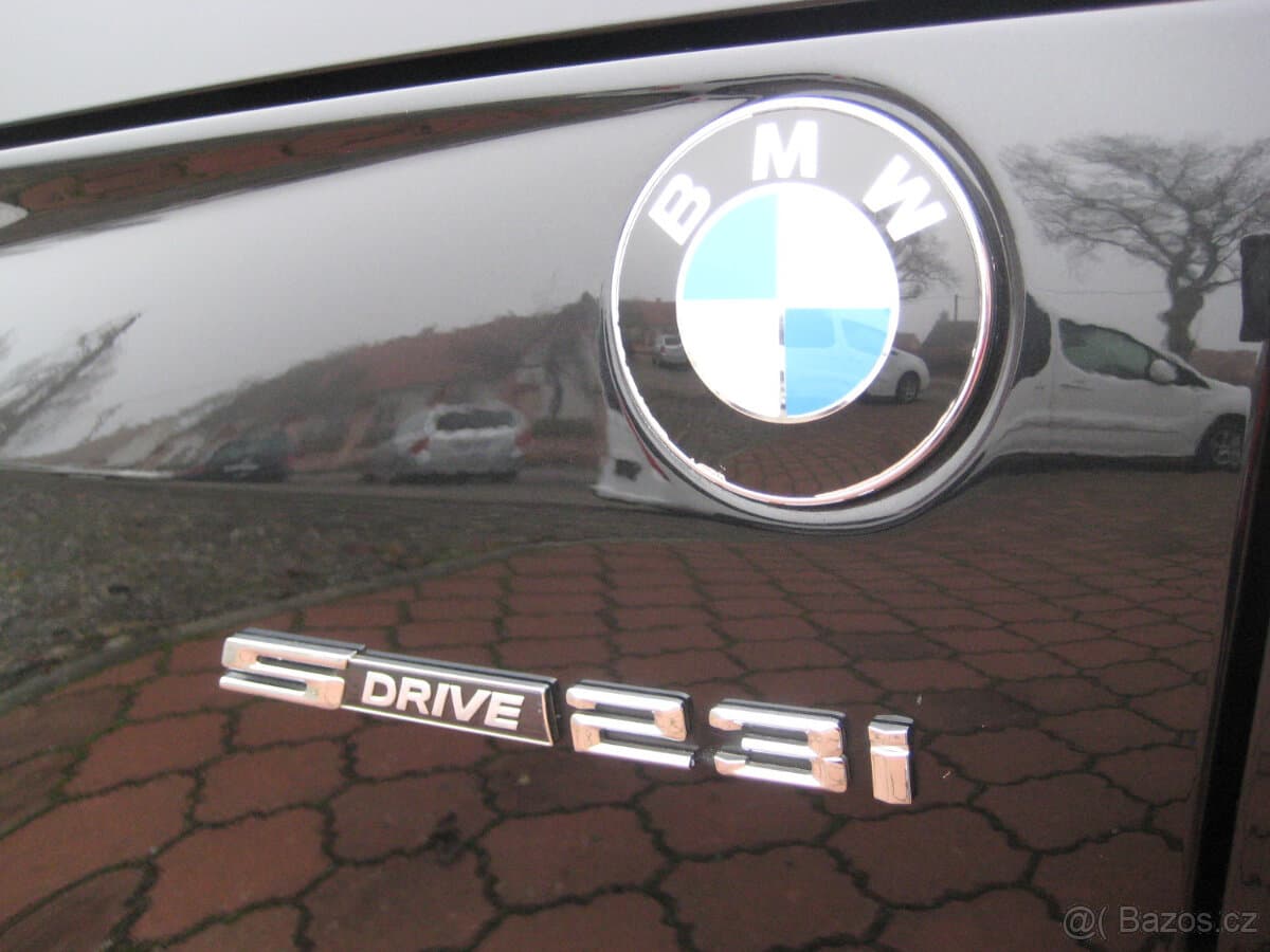 2011 BMW Z4 - 19