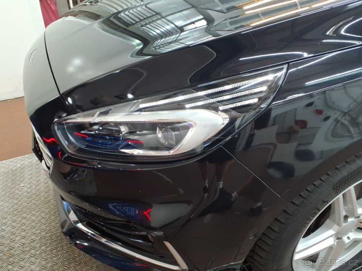 2022 Ford S-MAX - 19