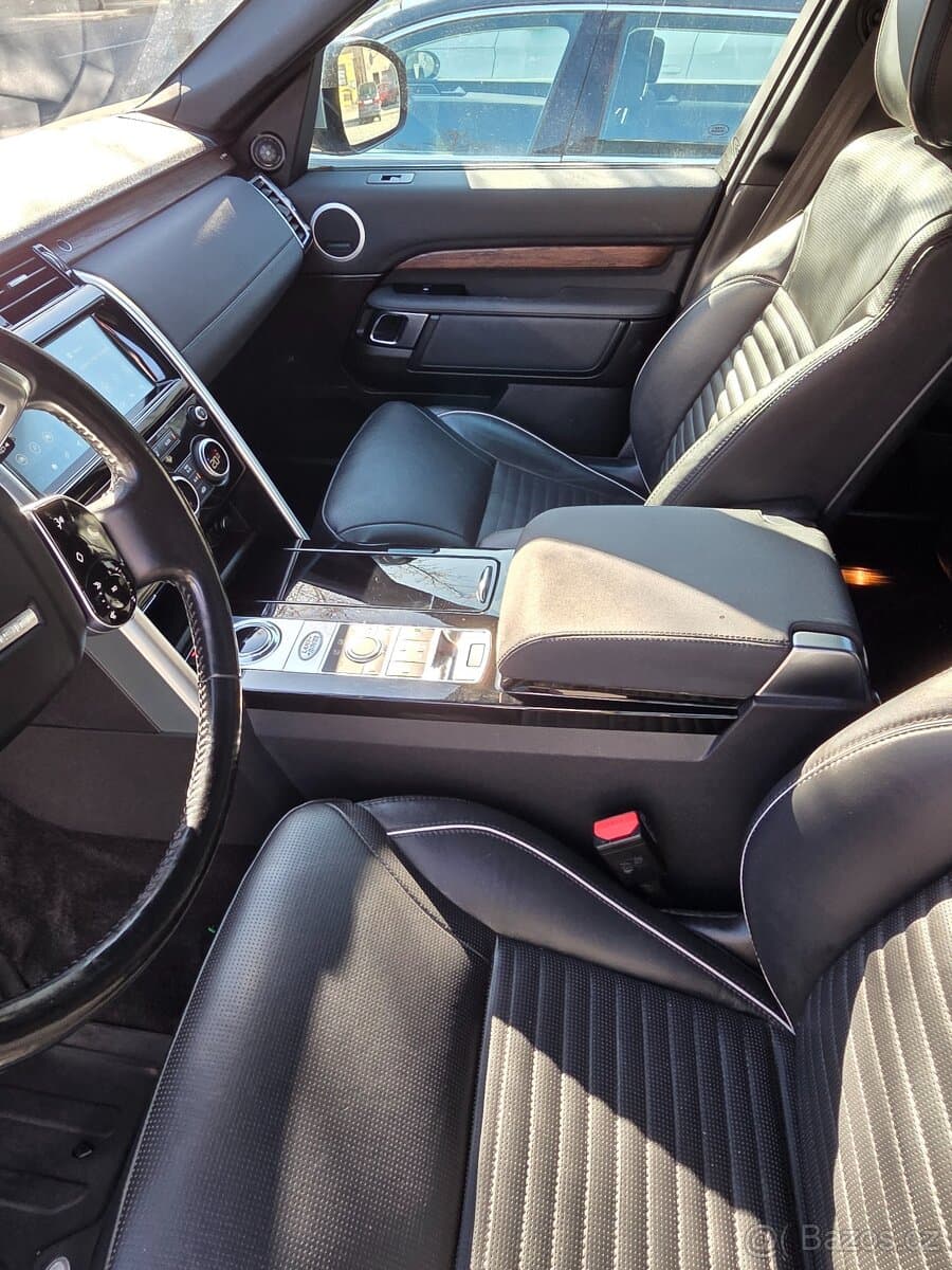 2019 Land Rover DISCOVERY - 19