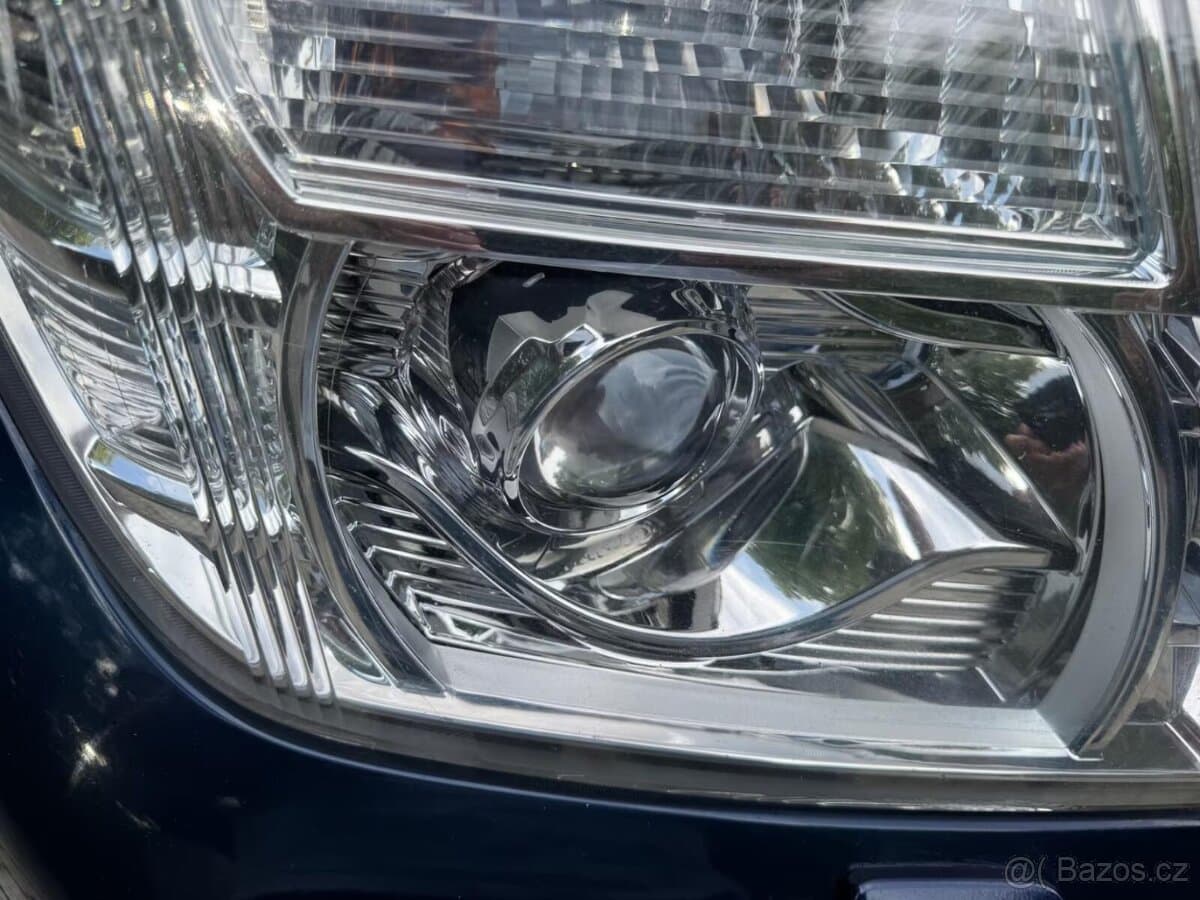 2011 Nissan PATHFINDER - 19