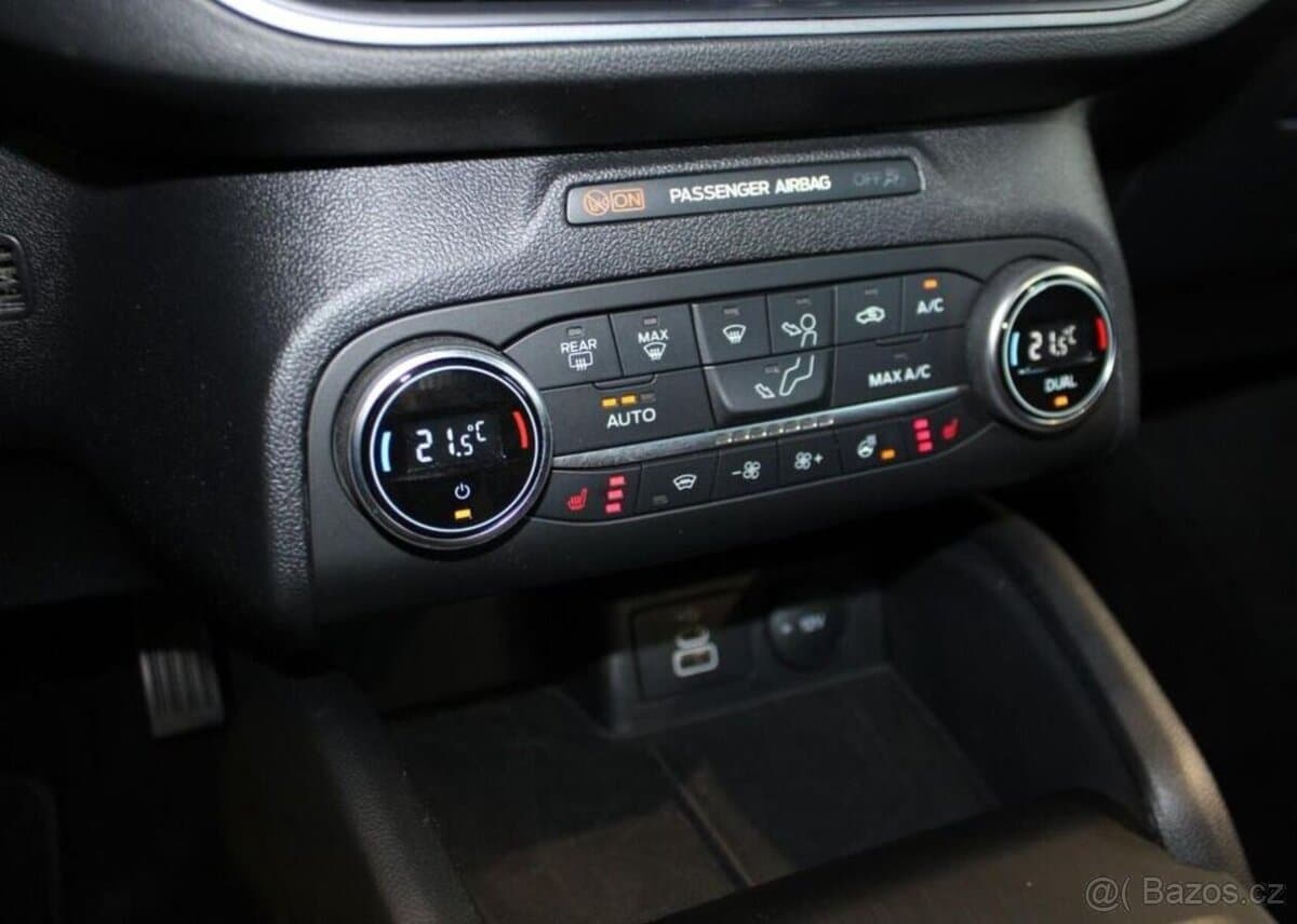 2023 Ford FOCUS - 19