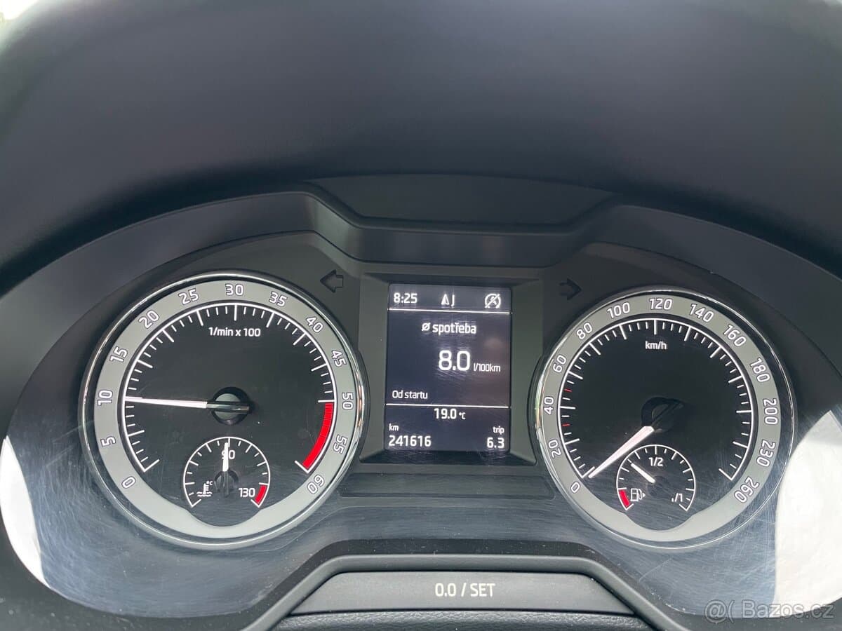 2018 Škoda OCTAVIA - 19