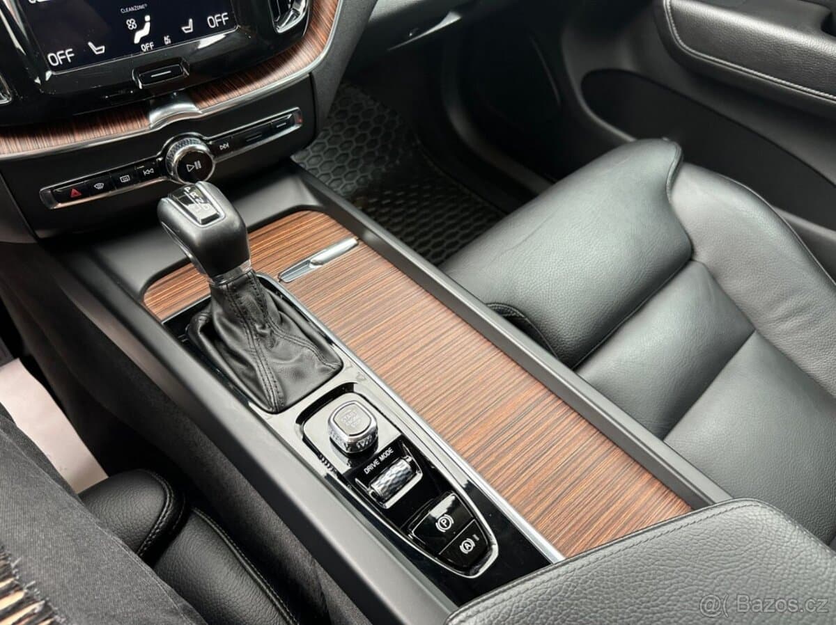 Volvo XC60 - 19