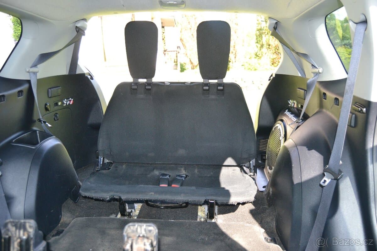 2013 Mitsubishi OUTLANDER - 19