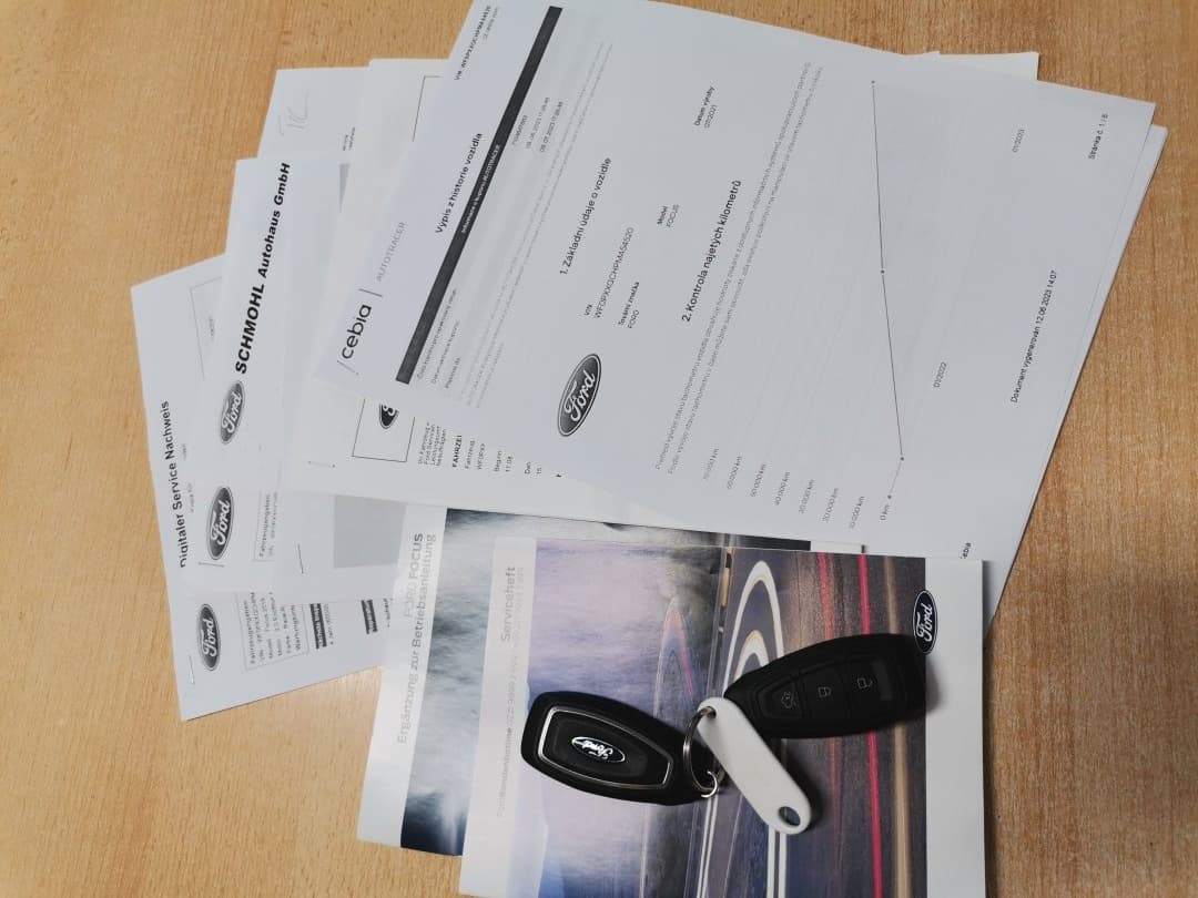 2021 Ford FOCUS - 19