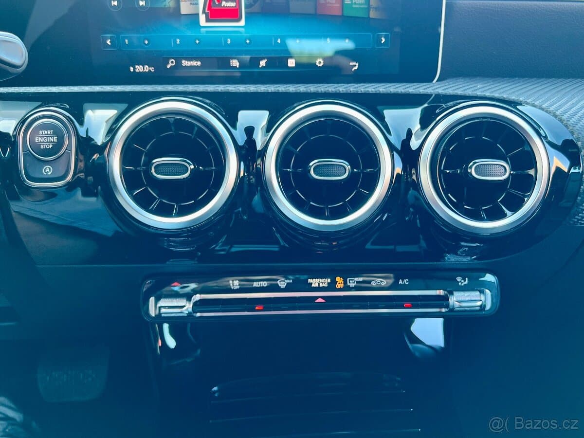 2020 Mercedes-Benz CLA - 19