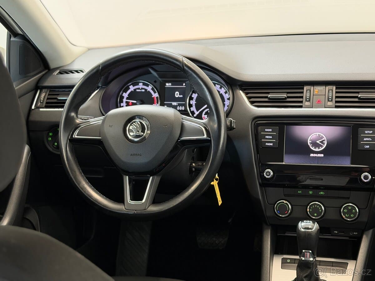 2017 Škoda OCTAVIA - 19