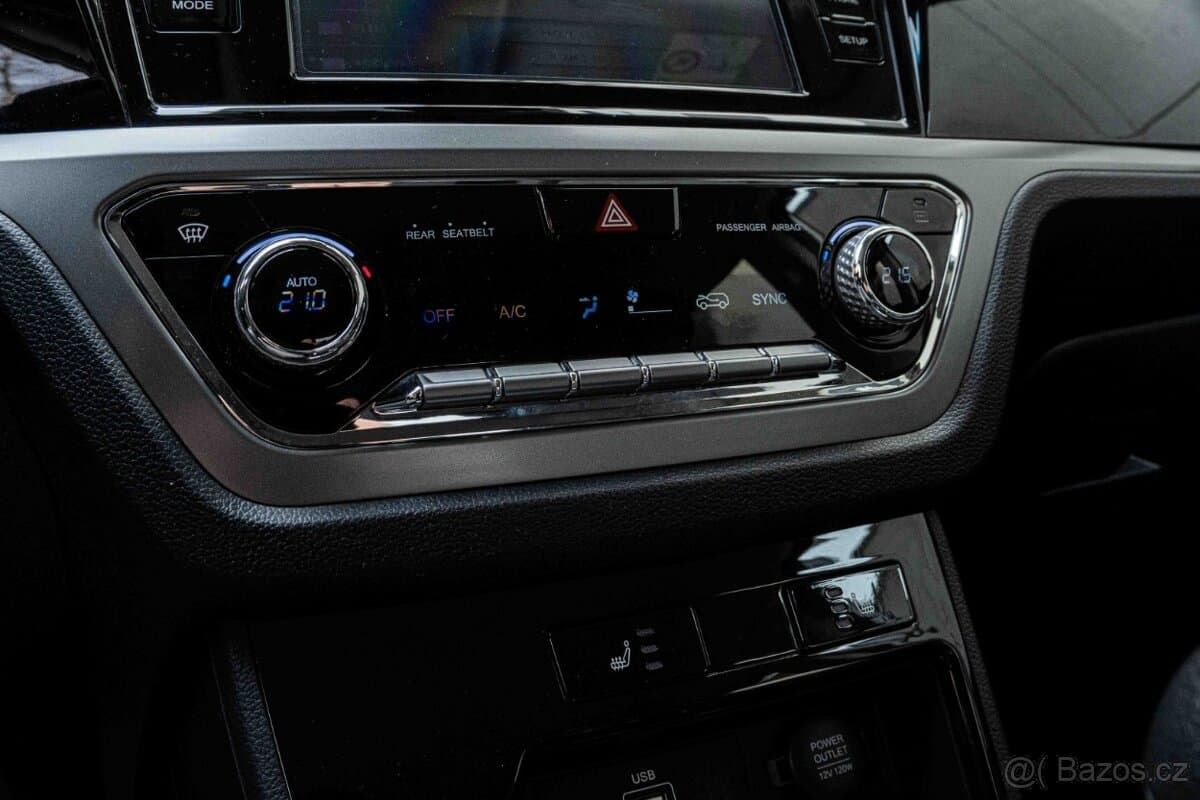 2021 SsangYong KORANDO - 19