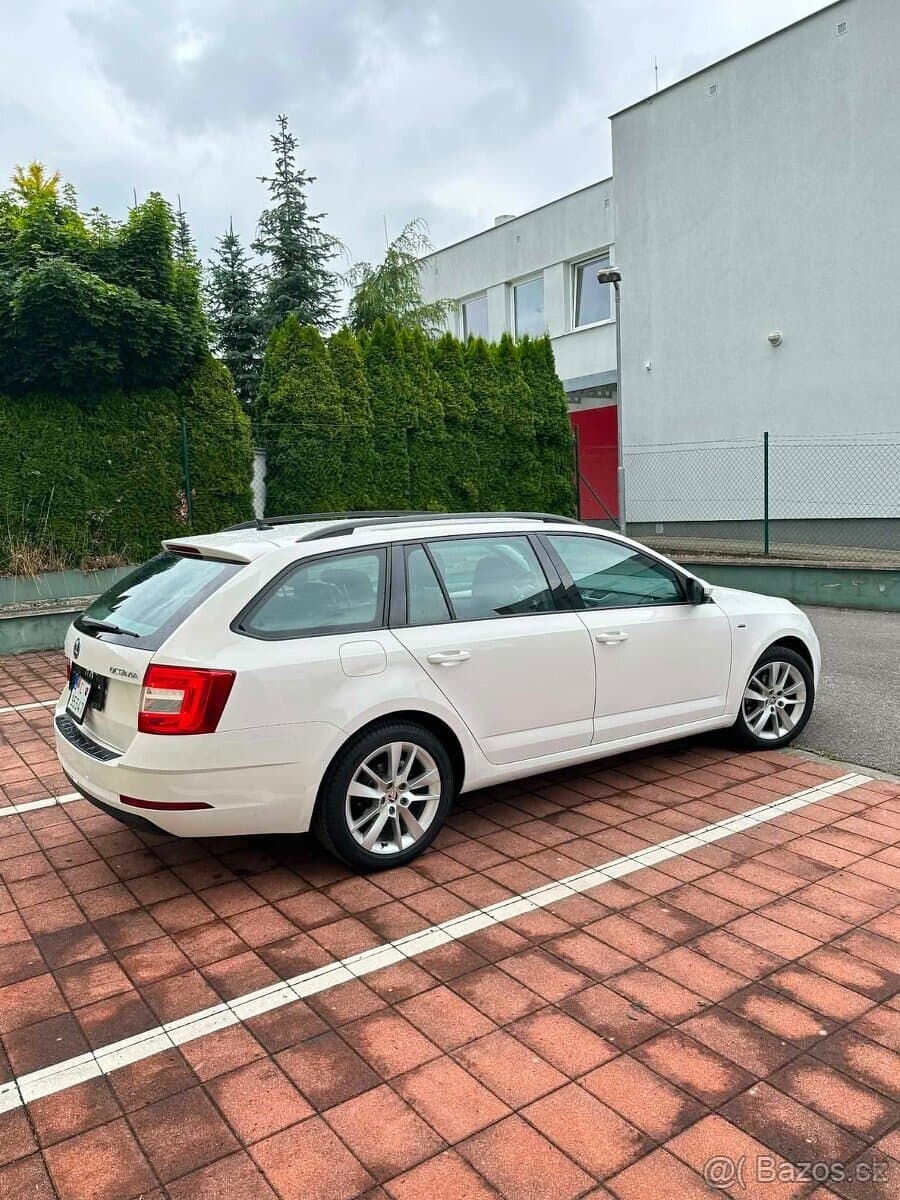 2018 Škoda OCTAVIA - 19