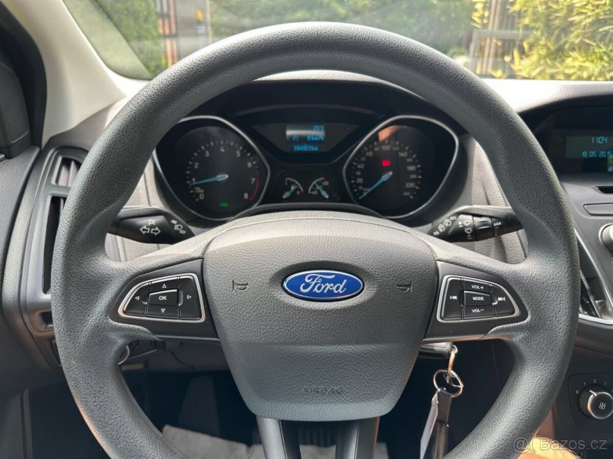 2015 Ford FOCUS - 19
