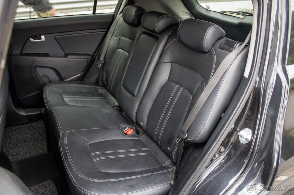 2012 Kia SPORTAGE - 19