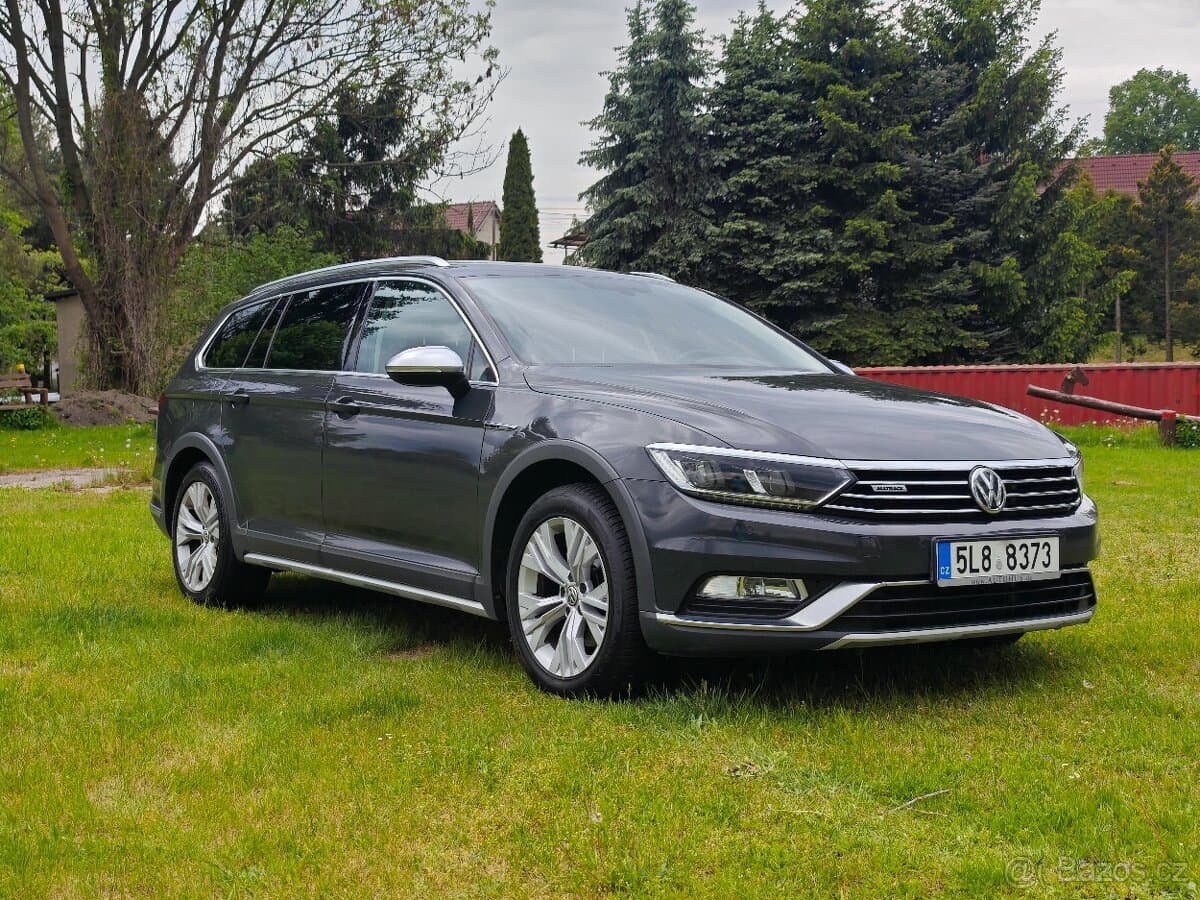 2016 Volkswagen PASSAT - 19