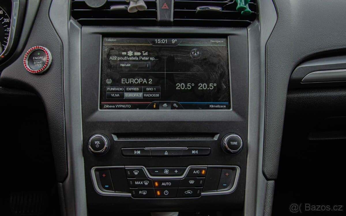 2015 Ford MONDEO - 19