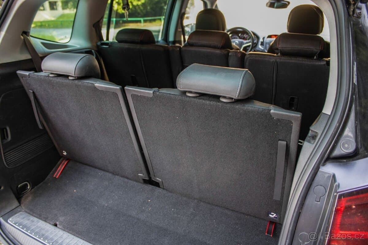 2012 Opel ZAFIRA - 19