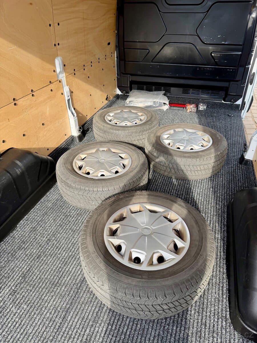 2018 Ford TRANSIT - 19