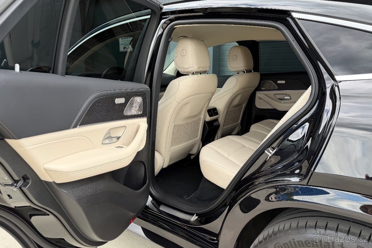 2025 Mercedes-Benz GL - 19