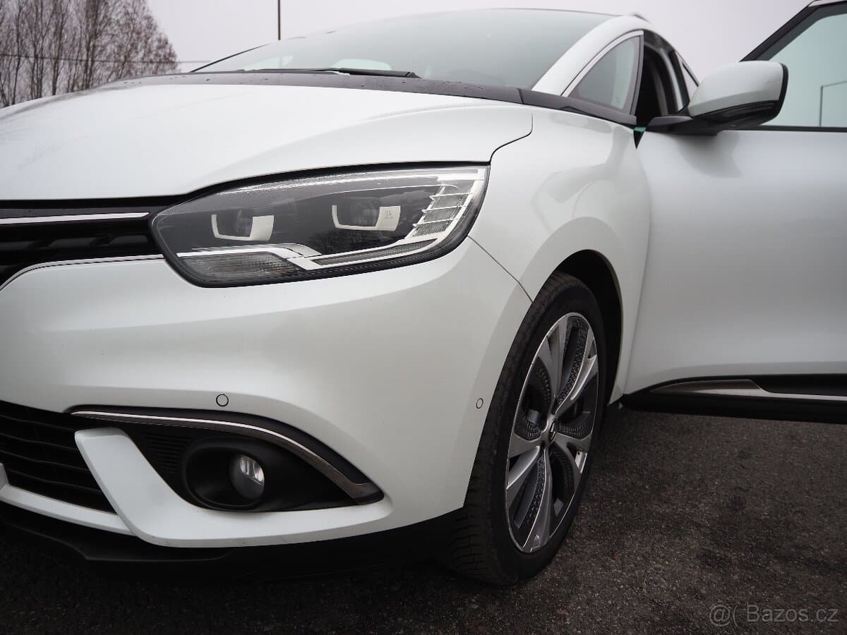 2018 Renault SCENIC - 19