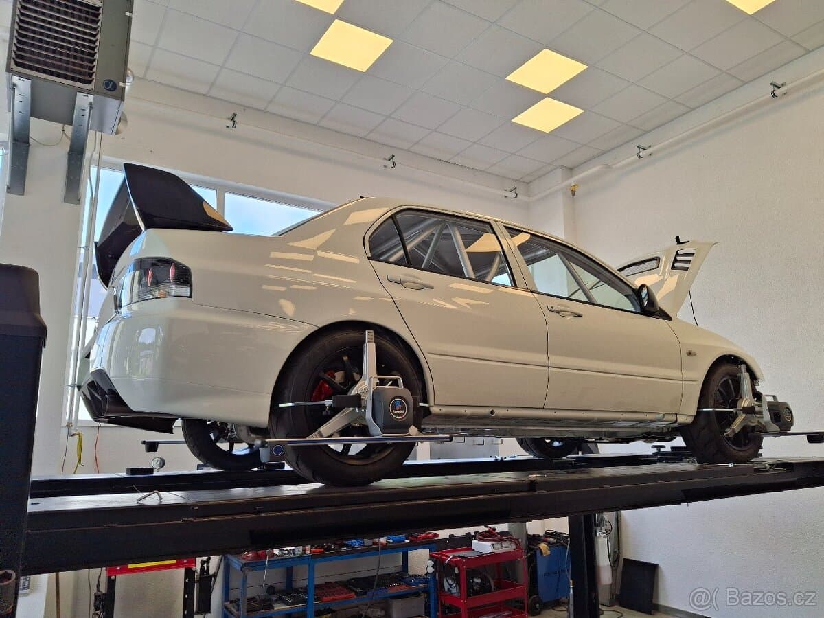 2005 Mitsubishi LANCER - 19