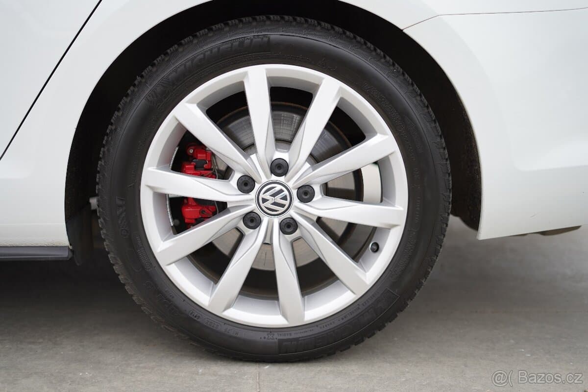 2016 Volkswagen GOLF - 19