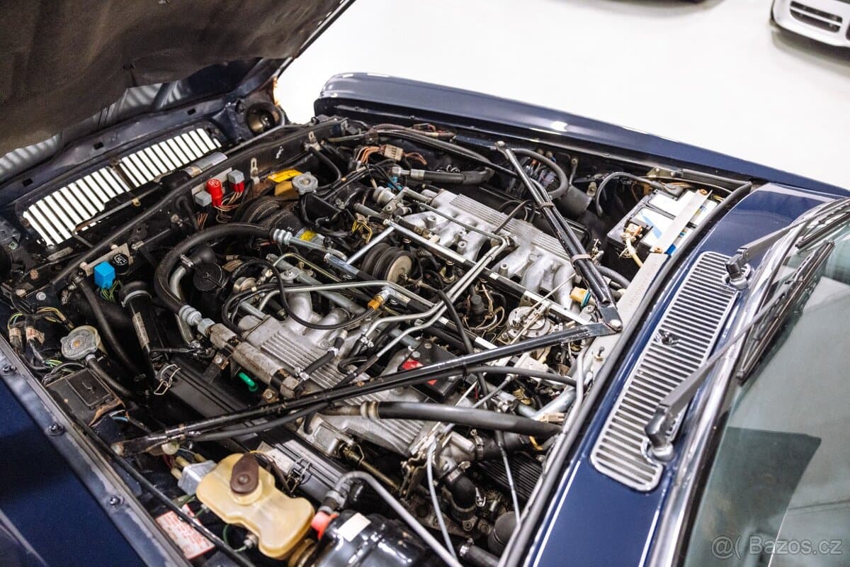 1988 Jaguar XJ - 19
