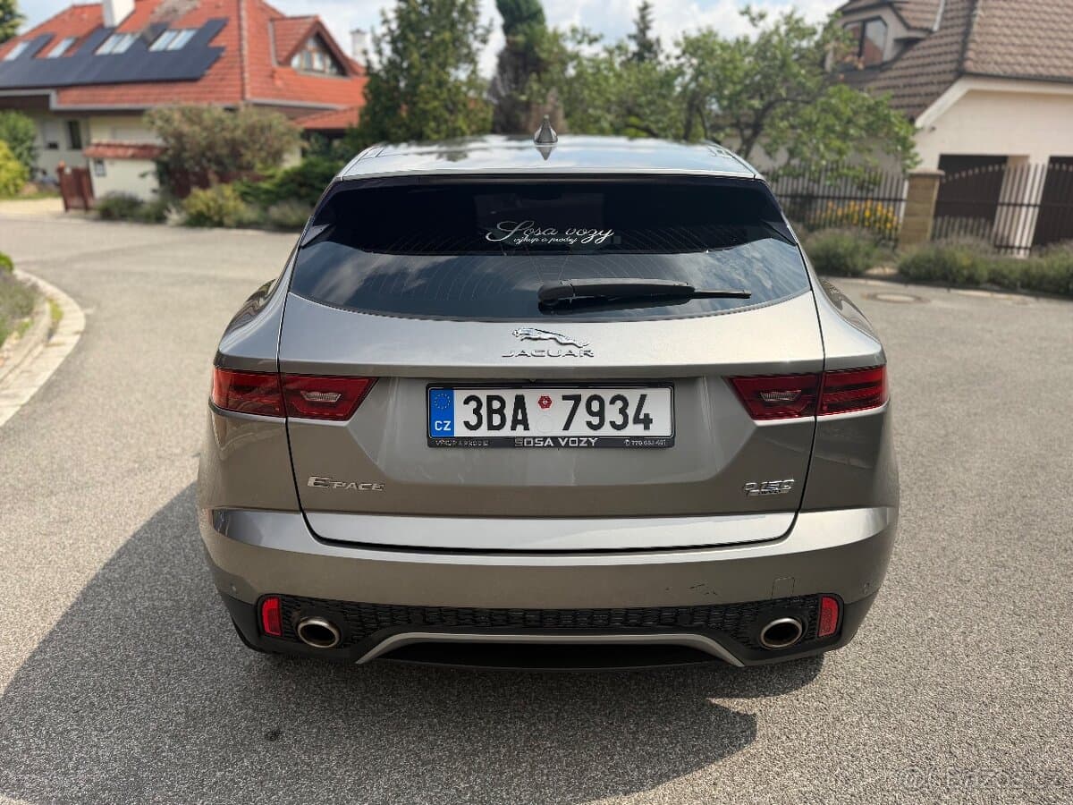2018 Jaguar E-PACE - 19