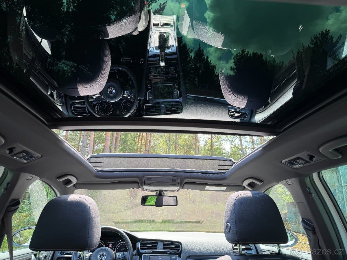 2016 Volkswagen GOLF - 19
