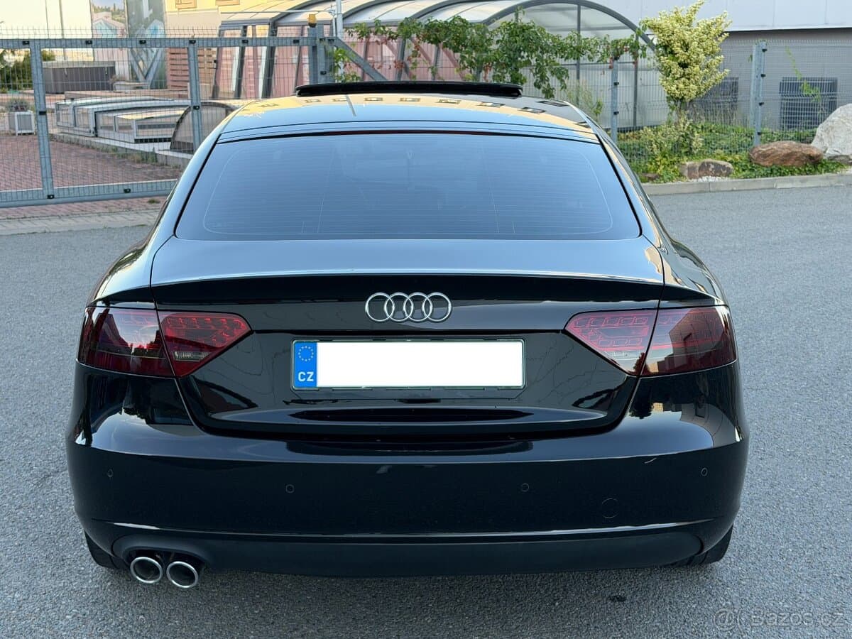 2010 Audi A5 - 19
