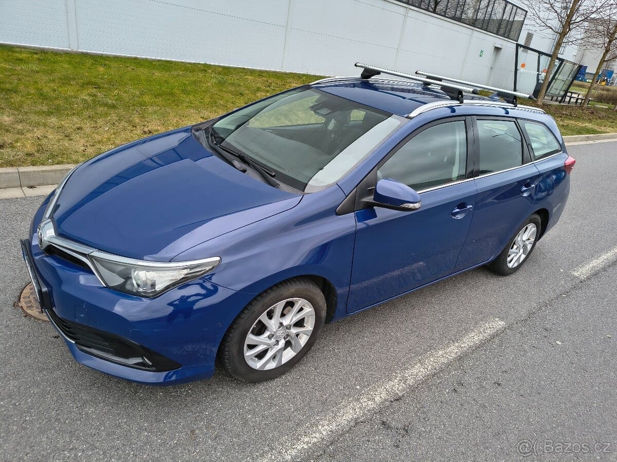 2017 Toyota AURIS - 19